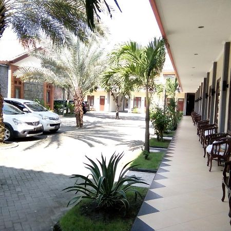 Nirwana Hotel Bojonegoro Luaran gambar
